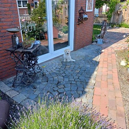 Appartamento Lotta'S Ferienhaeuschen Emden Esterno foto